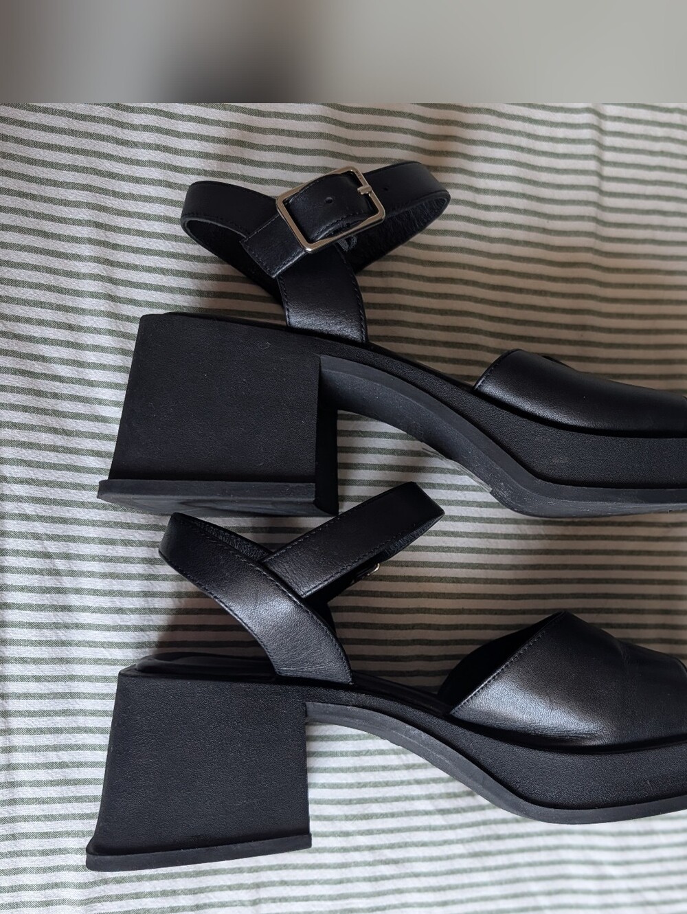 Vagabond 'Hennie' Leather Platform Heel Sandals